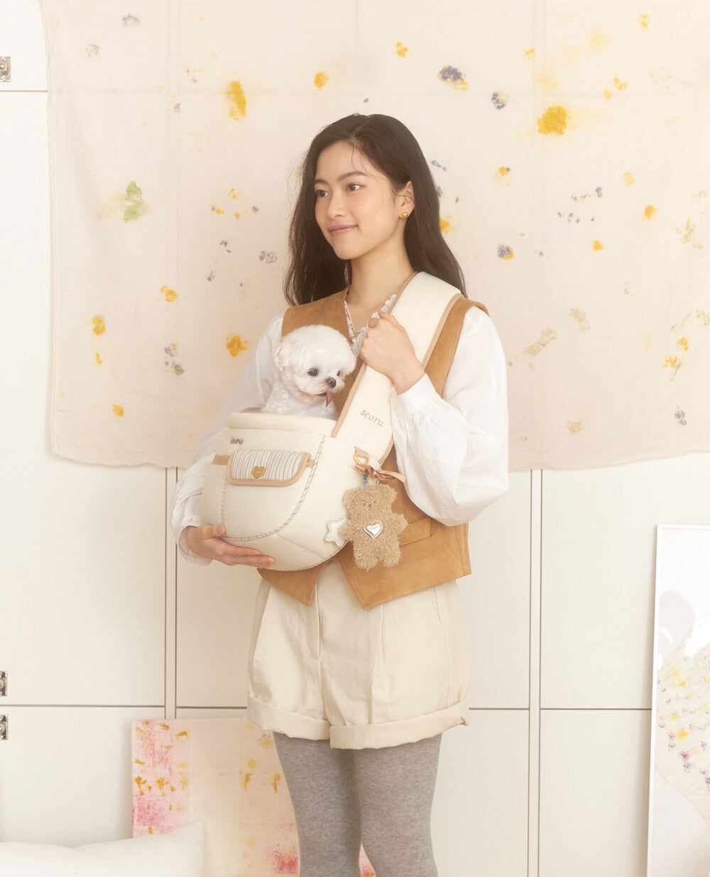 I AM SEORU Soft Valentine Bag (Sand Beige)