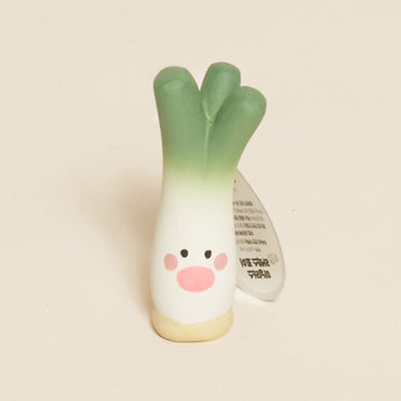 MEANINGLESS Green Onion Latex Sound Toy